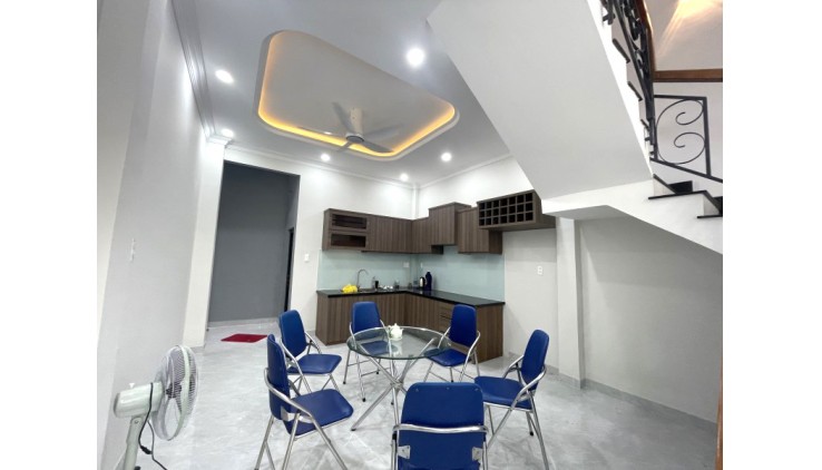 Bán Nhà Hẻm Xe Hơi 4 Tầng 70m2_4.2x17m Gần Phạm Văn Đồng Hiệp Bình Chánh Thủ Đức Chỉ 7,9 tỷ
